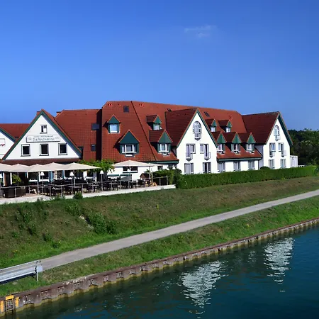 Zur Prinzenbruecke Szálloda