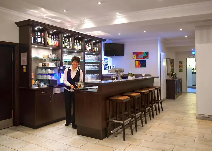 Hotel Zur Prinzenbruecke 3*